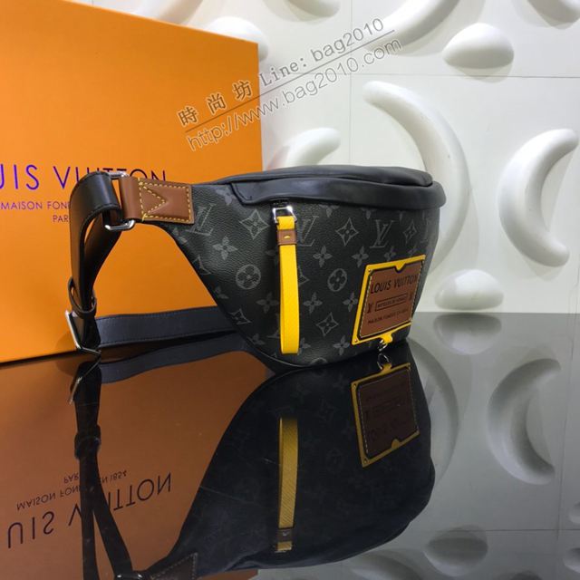 LV包 lv腰包 M45220 Discovery腰包 Gaston Labels系列 LV限量版款腰包  ydh3523